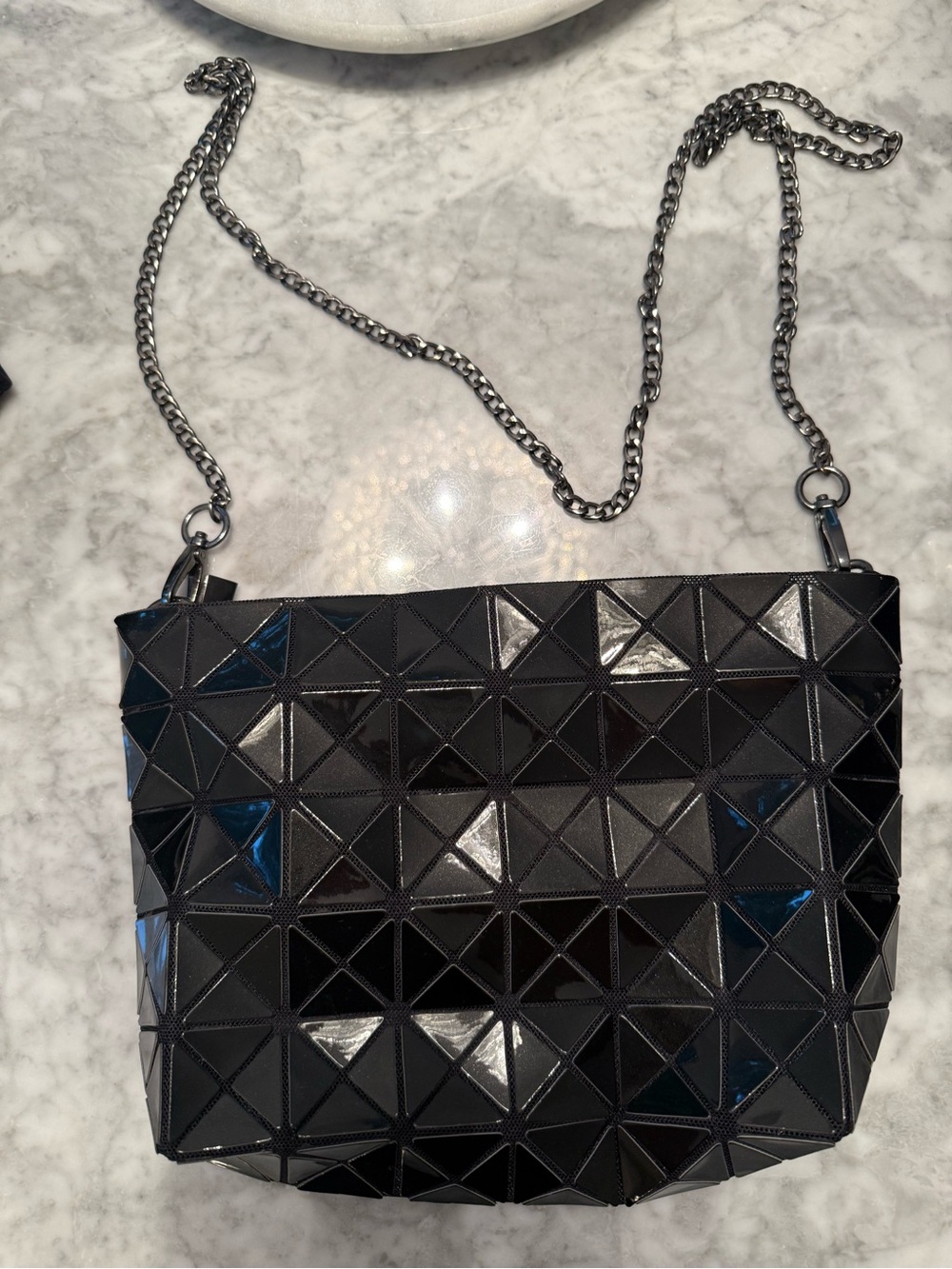 Black Geometric Triangle Crossbody Bag with Chain Strap